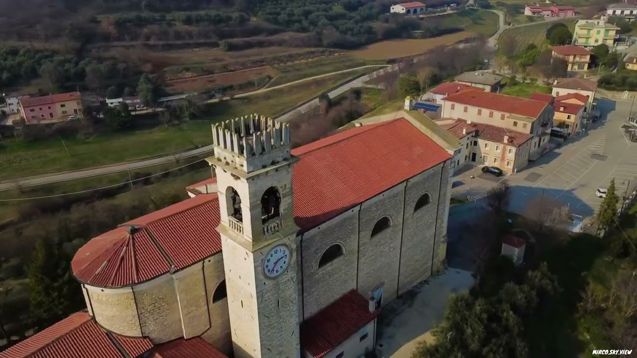 𝑮𝑹𝑨𝑵𝑪𝑶𝑵𝑨 (𝑽𝑰) 🌳🏰⛰️ #dji #drone #colliberici #vicenza 