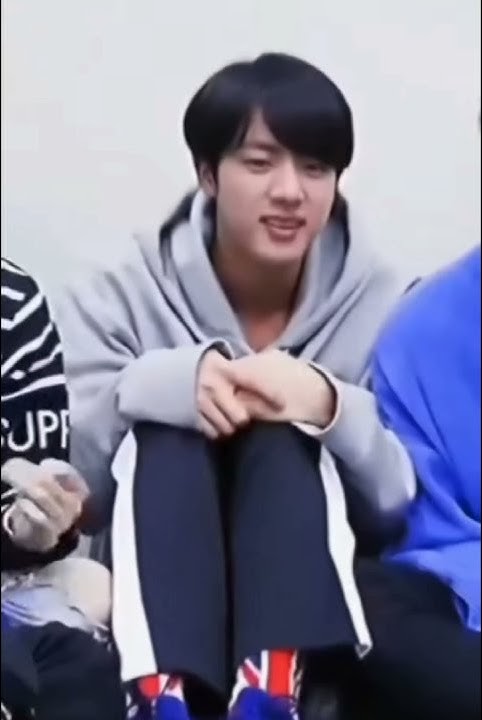 Jin Realising That alot of his scenes were cut off In mic drop MV 😭 this makes me so upset
