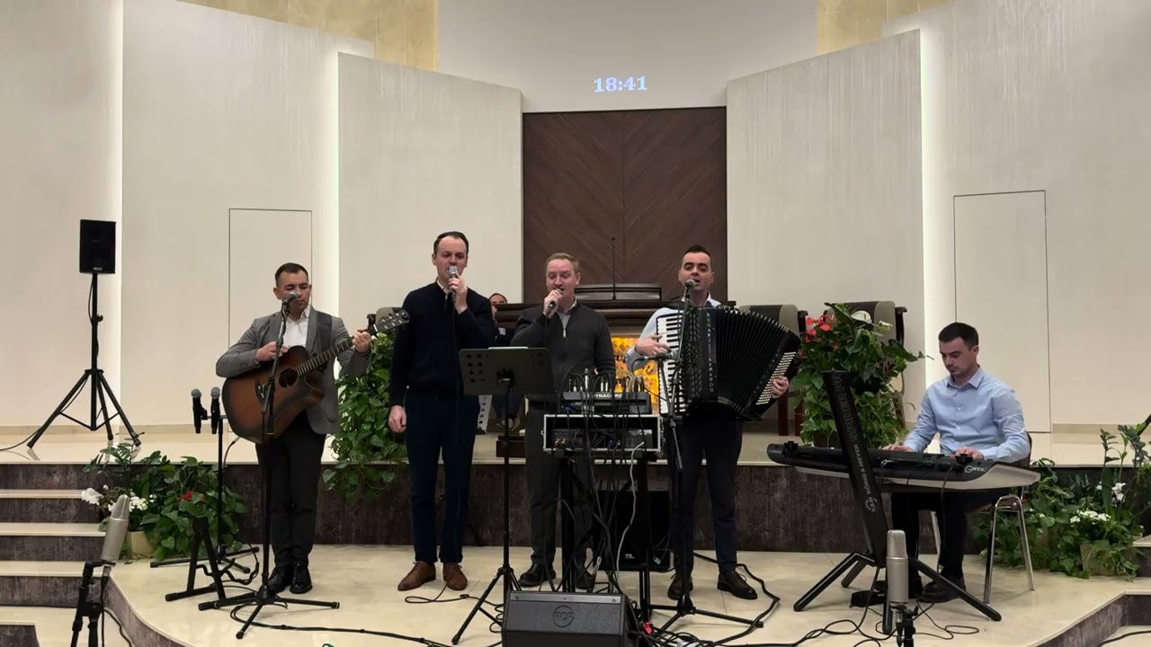 Întins pe lemn cu brațele deschise - Când Trambița Domnului ~ Grup Sami Bârsan