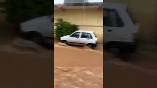 الجزائر اليوم من الامطار الغزيرة والفياضنات ??????