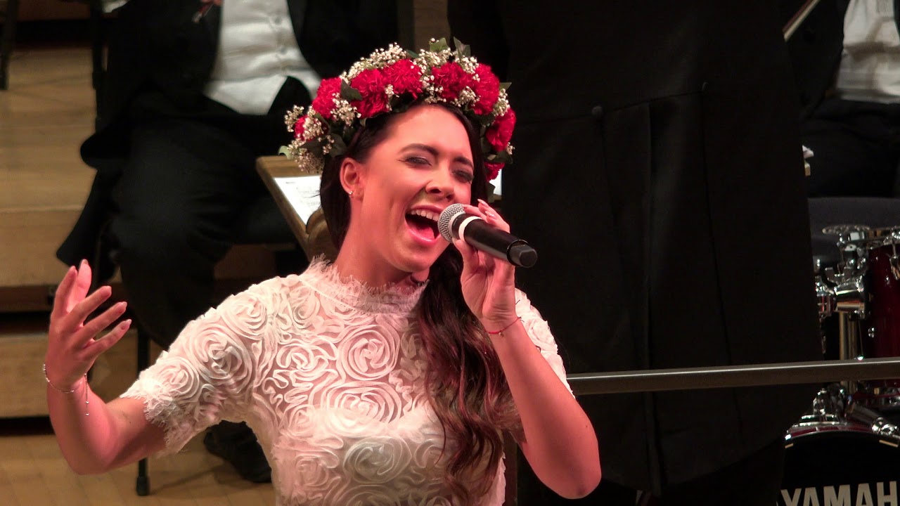 Kaeyra 'Białe Róże' ('Rozkwitały Pąki Białych Róż') :: Chicago Symphony Center 10/21/2018