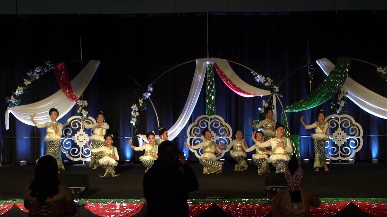 Ntxhais Qaum Ntuj (R1) Milwaukee Hmong New Year 20222023 YouTube