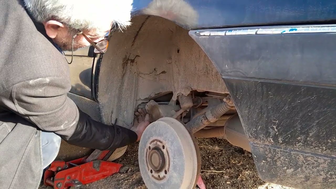 آموزش تعویض میله تنظیم ارتفاع اکسل پژو ۴۰۵ وتوضیحات جامع آن در کانال تعمیرکار خود باشید