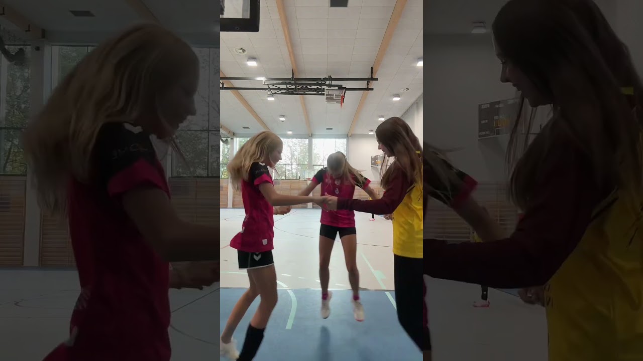 kiedy bierzesz tekst piosenki zbyt dosłownie 🤣 #koronahandball #dance #nickiminaj #pilkareczna