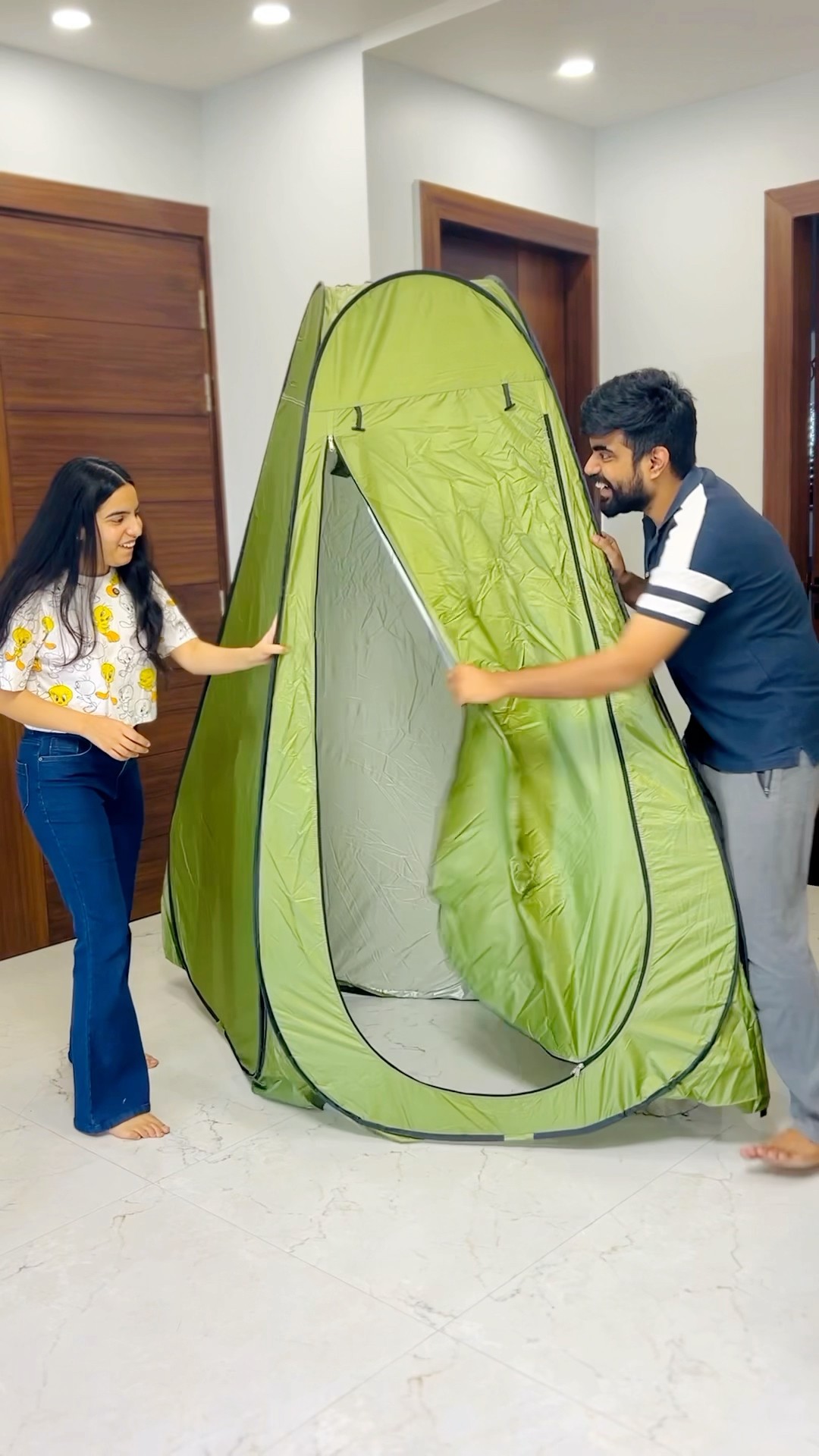 Ghar mai tent bna lia ? #dushyantkukreja #shorts