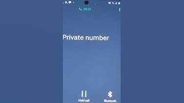 Pixel flashes white on the Galaxy S20 Ultra display during calls - the proximity sensor
