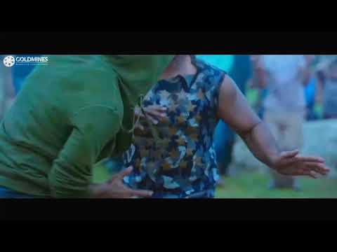 Pawan Kalyan superb intro with fight in Yabadu 3