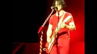 The White Stripes - You Don't Know What Love Is (Live)