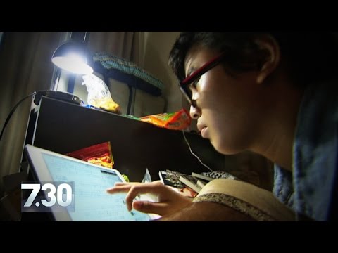 Japanese men locked in their bedrooms for years | 7.30