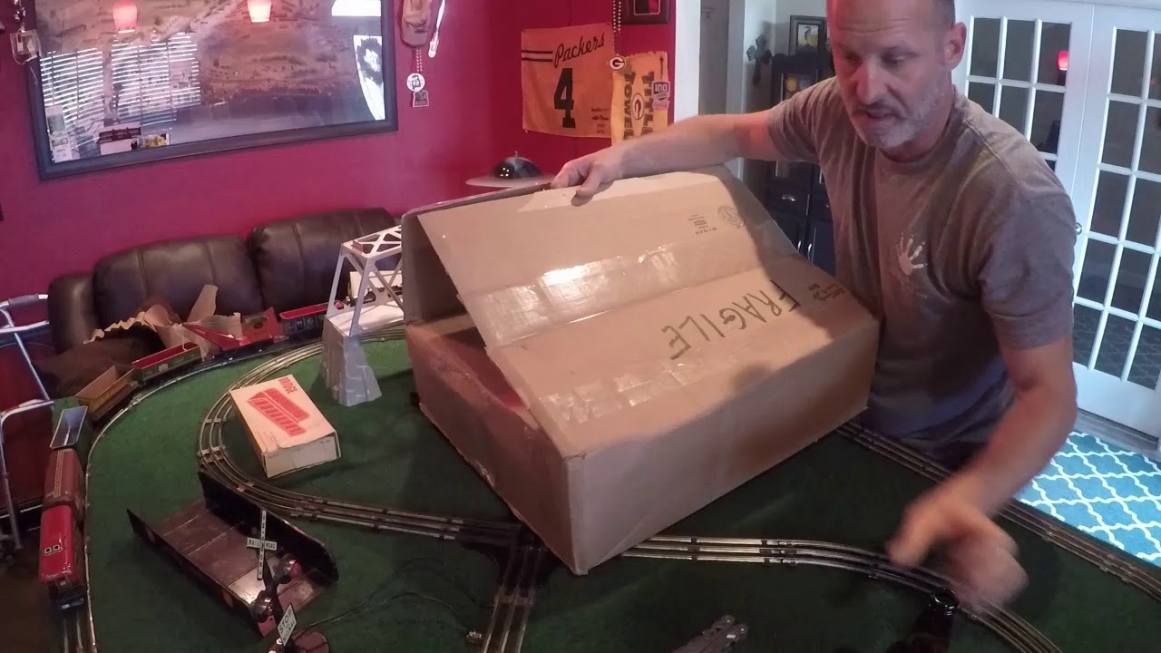 Unboxing Marx train accessories