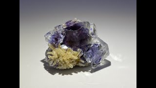 Phantom Fluorite with Mica Included Quartz Crystal, Rocks and Mineral Specimen from China