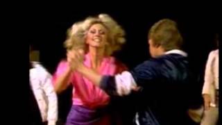Download Lagu Olivia Newton-John - Everything I Own MP3