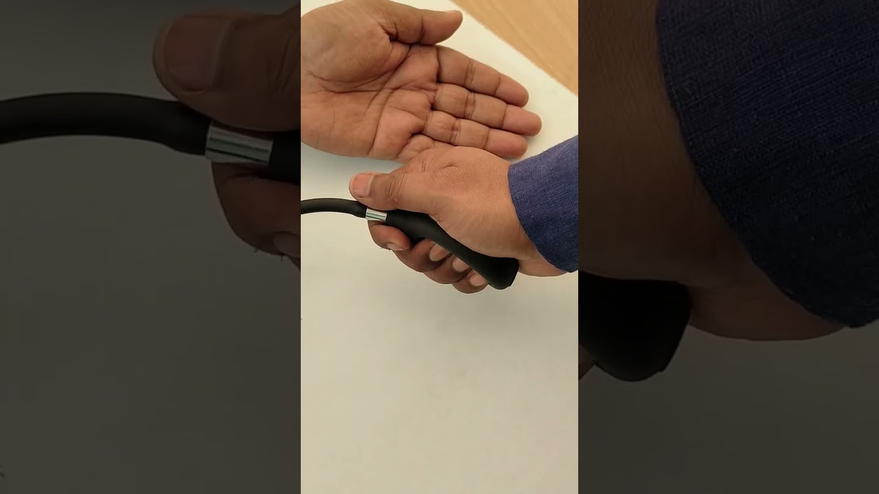 Santamedical Sphygmomanometer | Blood Pressure Monitor | Deluxe Aneroid Sphygmomanometer