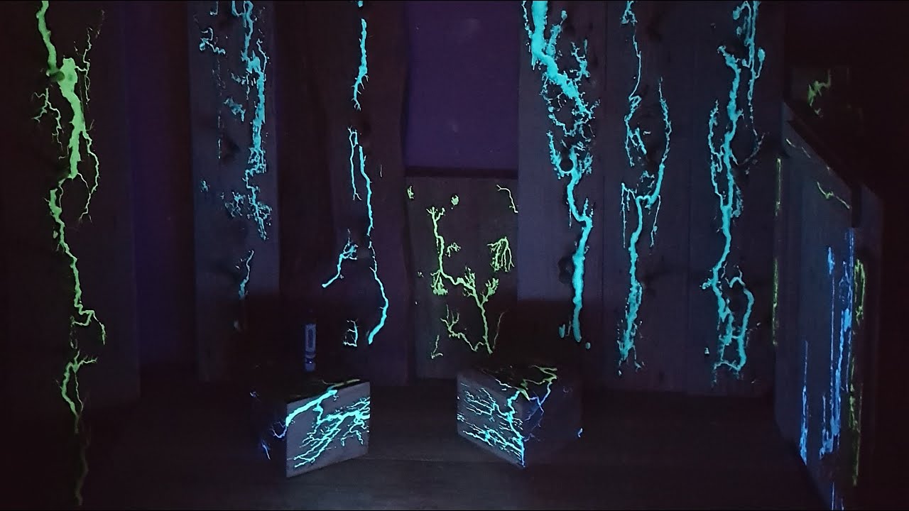 Glow In The Dark Wood diy oak vape pen e-cig stands lichtenberg figure glow in the dark Glow In The Dark Wood diy oak vape pen e-cig stands lichtenberg figure glow in the dark