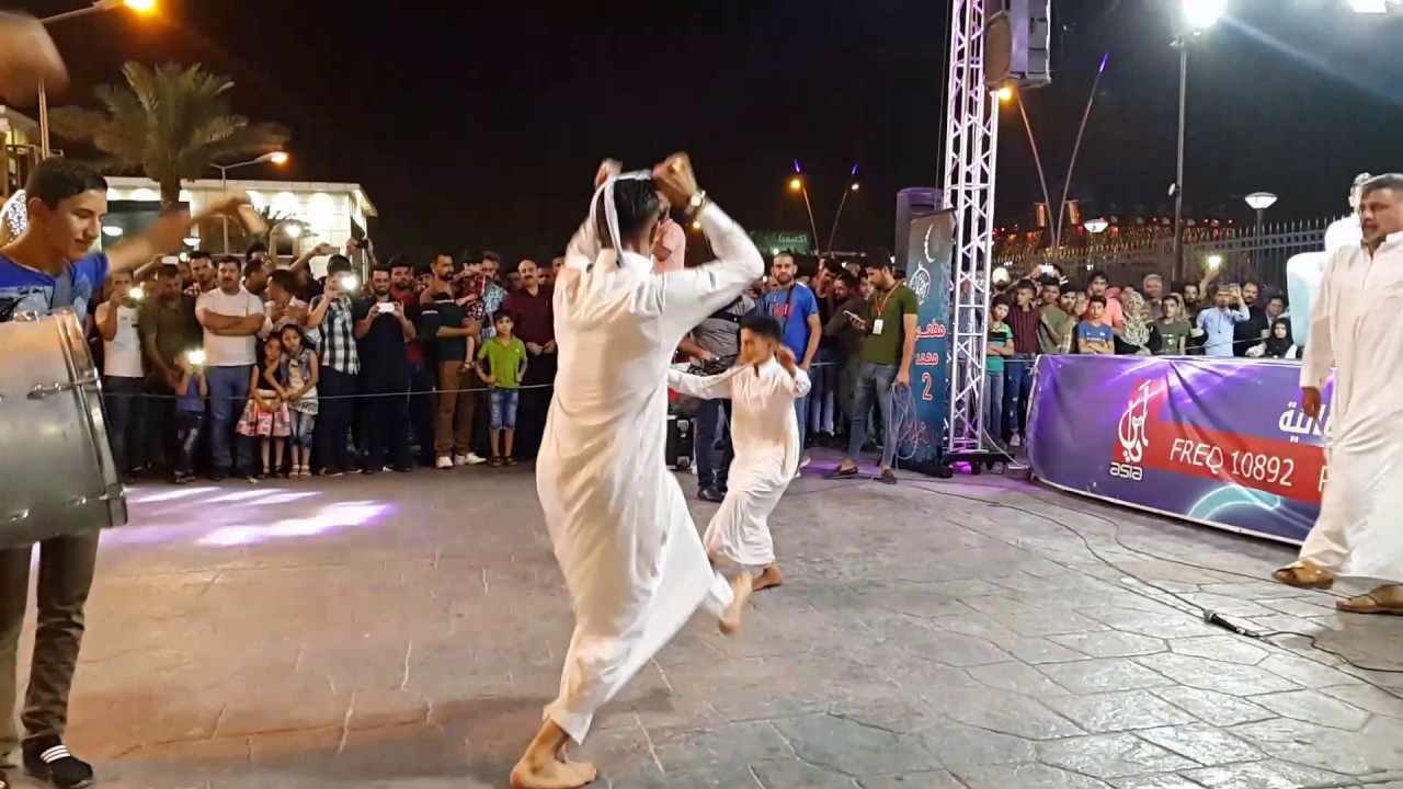 جوبي احمد كريم العويسي روساني بغداد الاول مع الفنان نادر الحلبوسي في مول المنصور