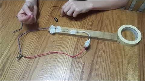 Nick & Tesla - Morse Code, Flashlight, Electromagnet
