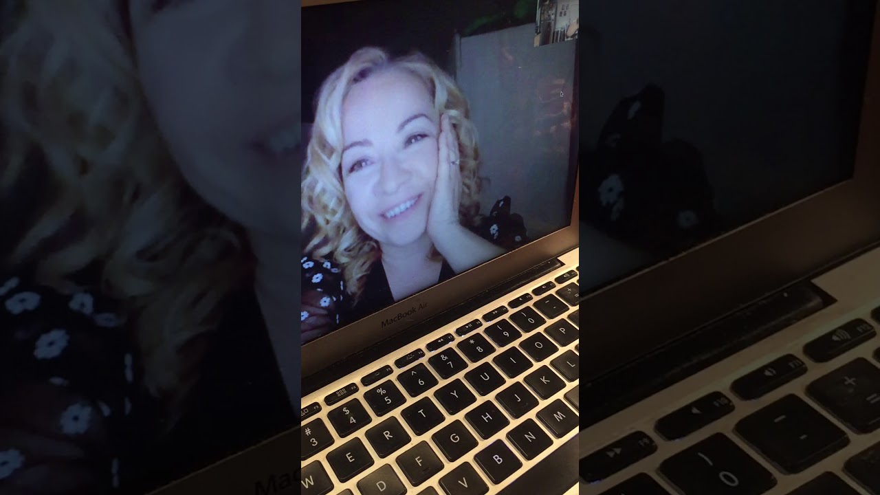 Broadway Nosh: IG Live, Episode 4 with Jennifer Cody and Chipotle Chicken & Peach Pizza