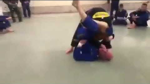 Failed Triangle to Armbar