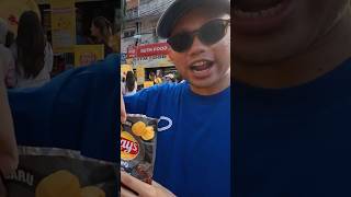 Indonesian Man Selling “Lies” 🇮🇩 #shorts #indonesia #jakarta