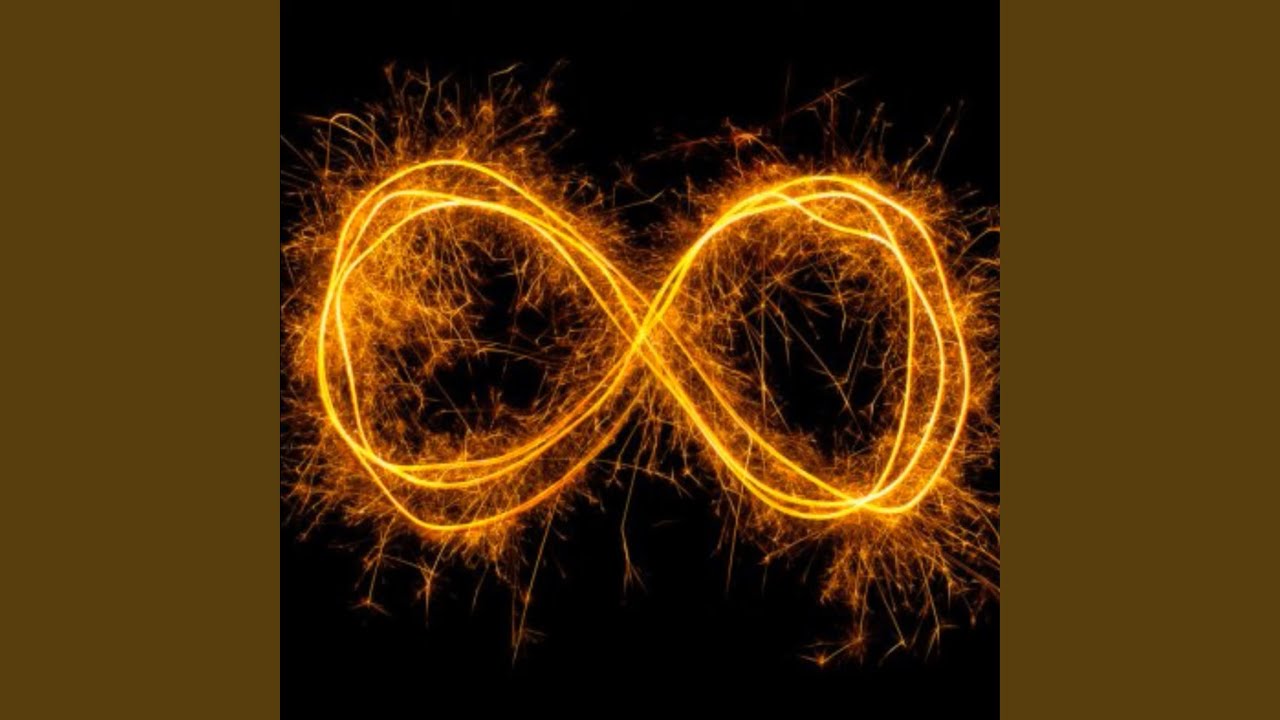 Watch Infinito on YouTube