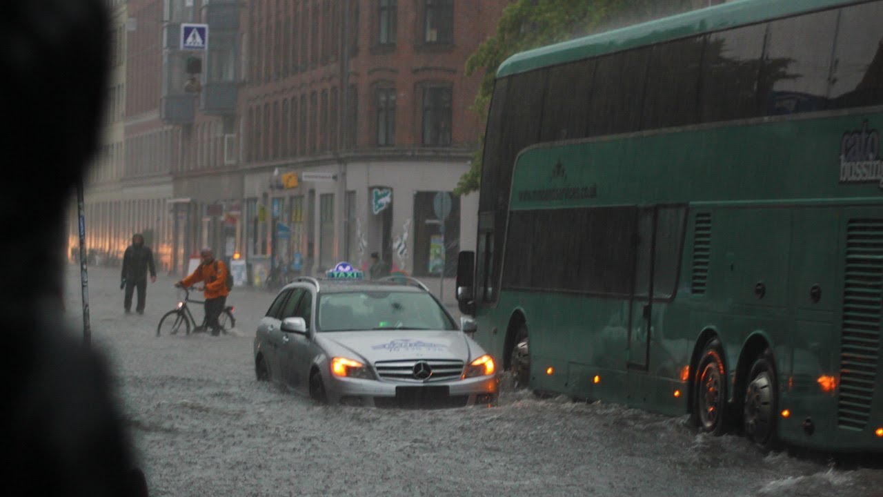 Skybrud i København 2011-07-02 (Fuld version)