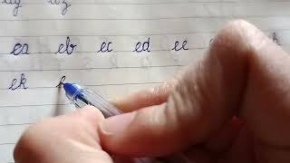 How to connect small  ' e ' , a to z in cursive handwriting