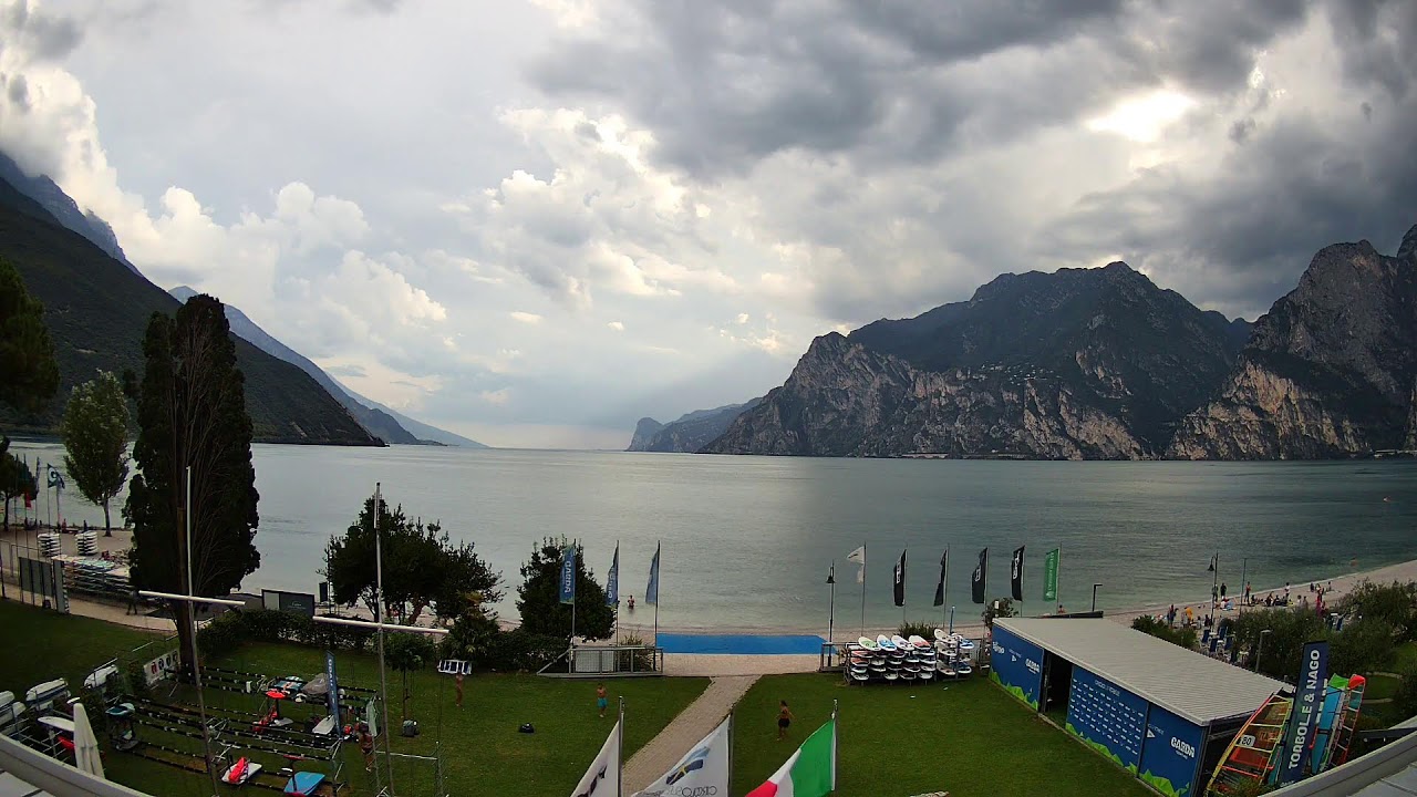 Webcam live al Circolo Surf Torbole