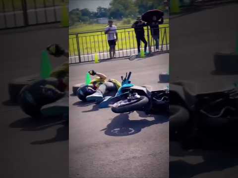 EMAK GILA DI