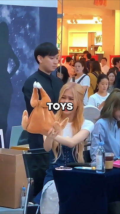 What Blackpink Do With The Fan Gifts?