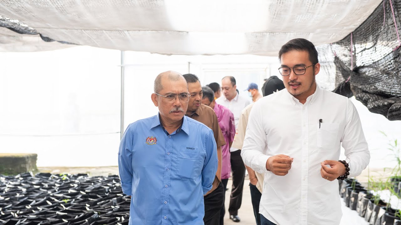 Visitation of YB Datuk Seri Dr Ronald Kiandee, Minister of Agriculture and Food Industries.