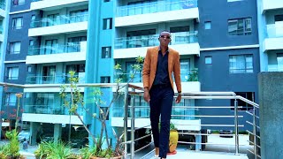 Oliver_Musiq-_-Yule-(Clip_Officiel)