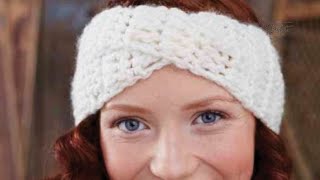 Crochet Twisted Step-Sister Headband Pattern: Version 1 | EASY | The Crochet Crowd