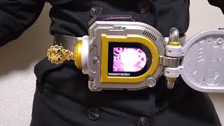 まるでディズニーランドに行ったように Disney Imagination Belt ミニーマウスのイマジネーションキーをセット ディズニー100周年記念変身ベルト