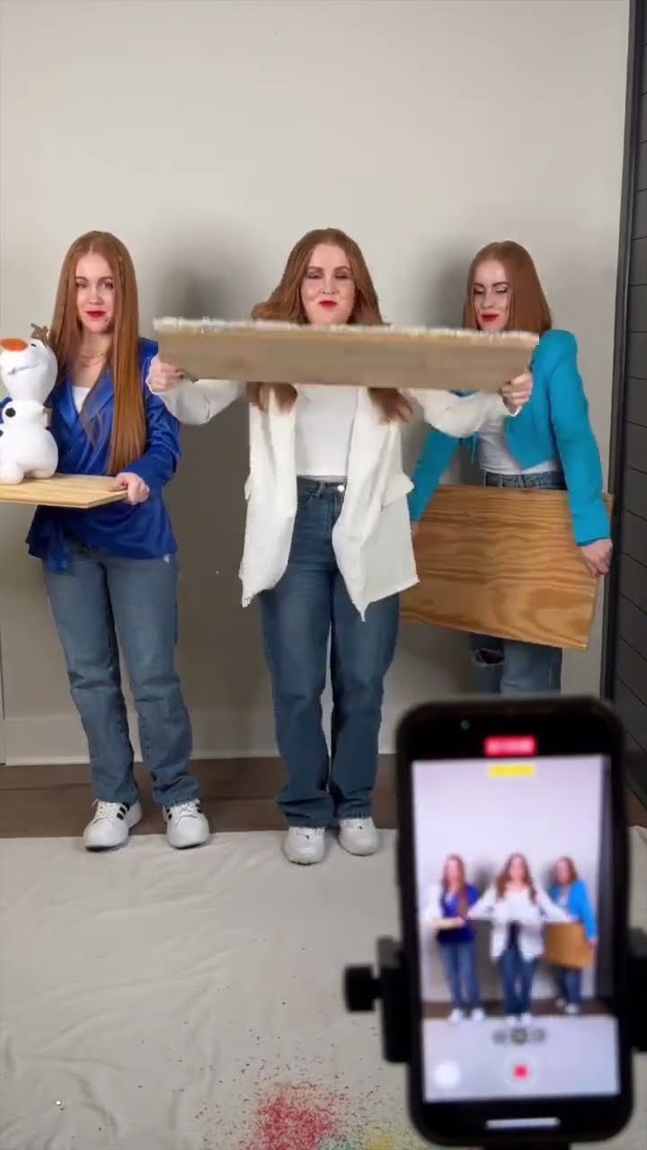HAPPY JANUARY ☃️? #triplets #tutorial
