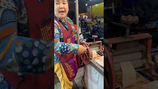 Thai Street Food - squid slim Manual Machine #thaimarket #sorts #thaistreetfood #thaicuisine screenshot 5