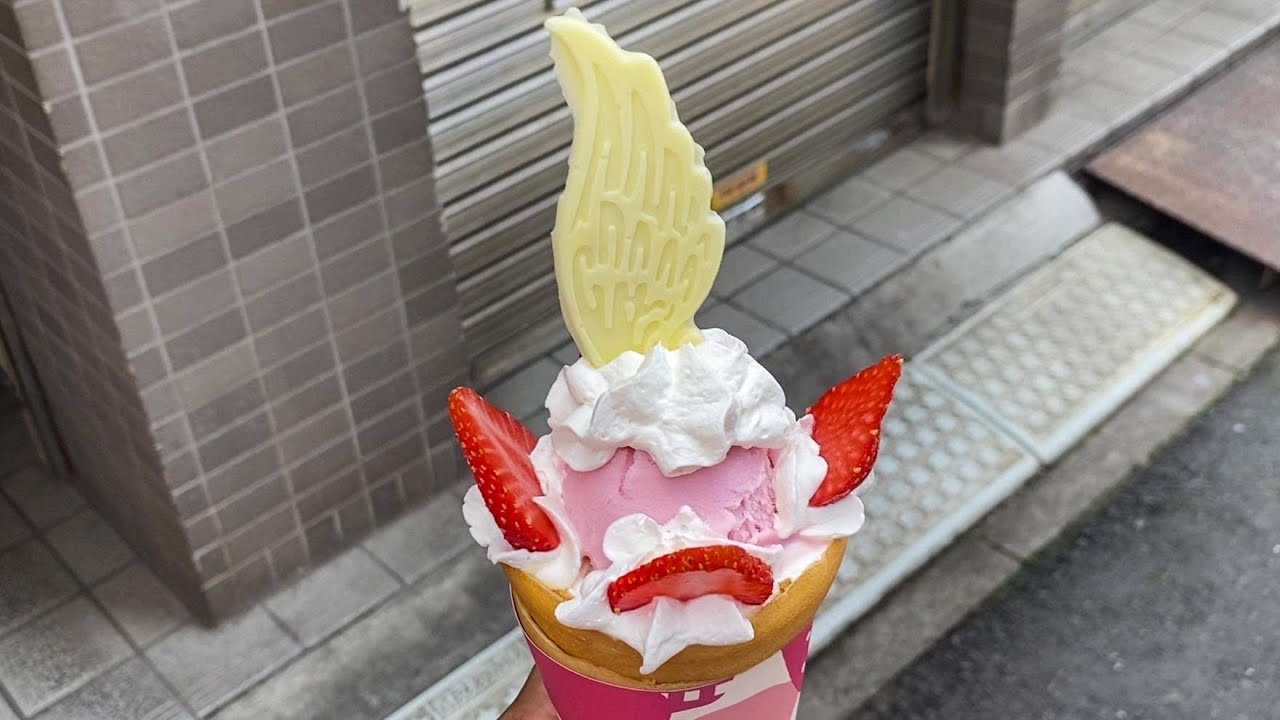 japanese street food - creamy crepes    クレープ