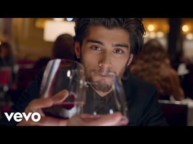 Zayn Malik New Hair Color - Zayn Malik Black Hair Reveal | Teen Vogue