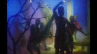 Download Lagu PUTERI - Fauziah Ahmad Daud MP3