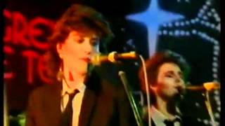 Gang of Four - Call Me Up - Live 1982 - Old Grey Whistle Test chords