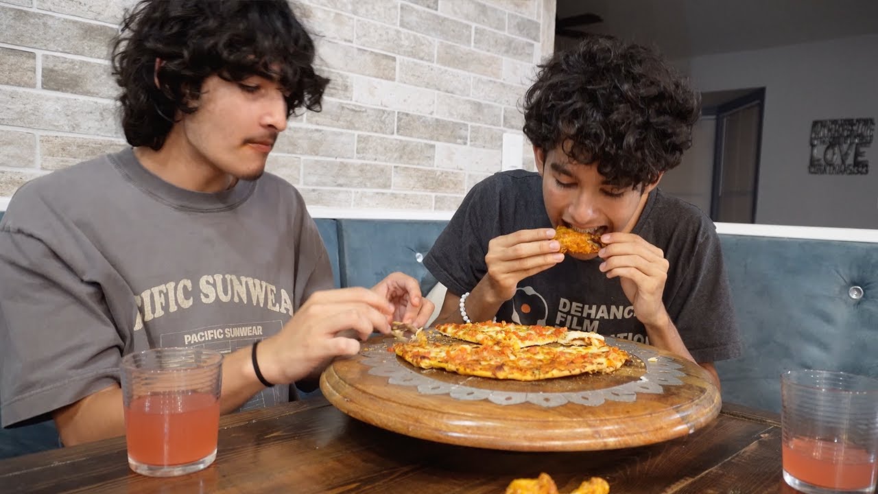 We Made Wings & Pizza for BOYS NIGHT