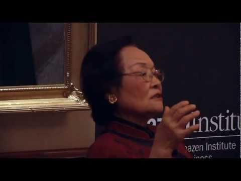 Linda Tsao Yang on the Secret to Effective Managem...