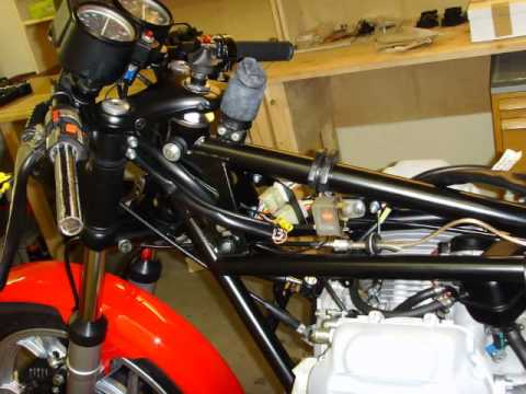 Moto Guzzi California >> Total restoration Moto Guzzi Le Mans 1 by Urs - YouTube Moto Guzzi California >> Total restoration Moto Guzzi Le Mans 1 by Urs - YouTube