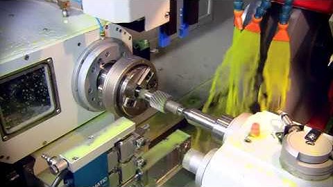 Cylindrical Grinder with Auto Robot  EGP 3260CNC