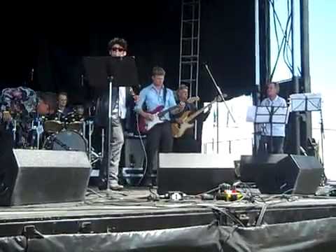 Obejrzyj Mike Trask @ 2009 Dutch Mason Blues Fest with The Rick Jeffery Tribute Band.mp4 w YouTube Obejrzyj Mike Trask @ 2009 Dutch Mason Blues Fest with The Rick Jeffery Tribute Band.mp4 w YouTube