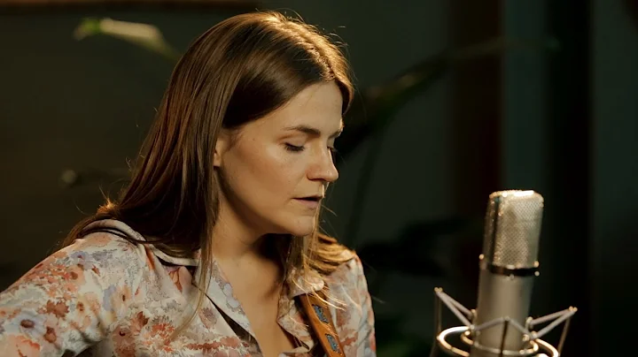 Erin Rae | Wild Blue Wind