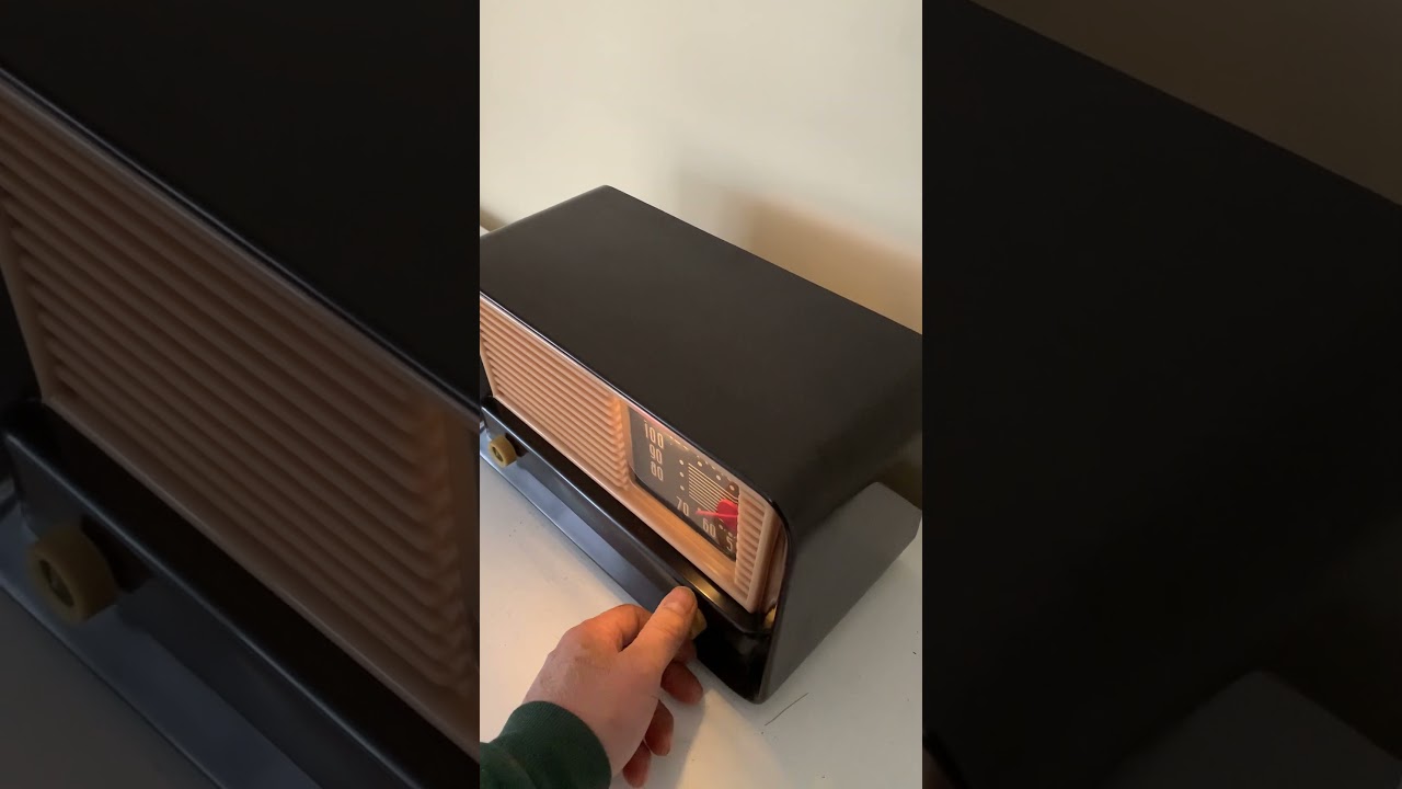 Espresso Brown Bakelite 1949 Philco Model 49-902 Vacuum Tube AM Radio Sounds Great Loud!