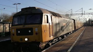Class 47/593 Passing Leighton Buzzard. (10/12/2022)