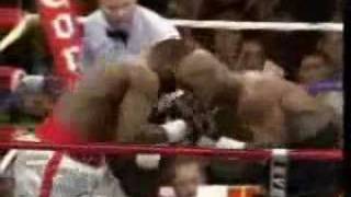 Mike Tyson vs Danny Williams - Rounds 1 & 2