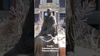 It’s Illegal to Block This Statue’s View…