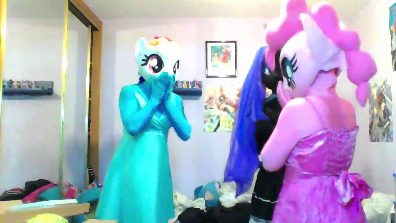 kigurumis ponys moon